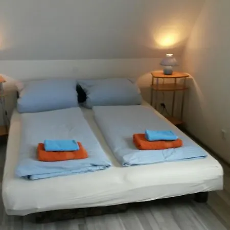 Familienglueck Nyaraló *